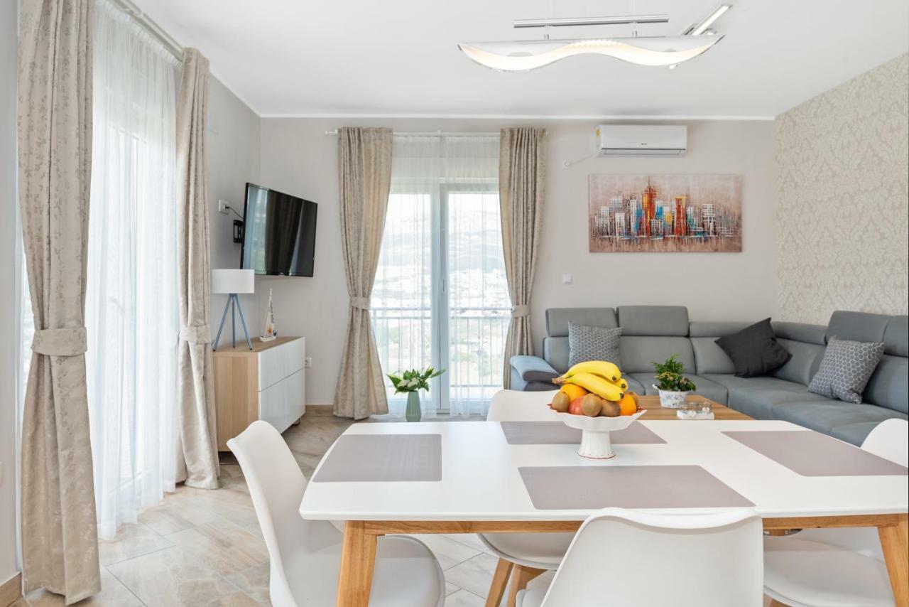 Aaa Anic Amazing Apartments Deluxe Split Extérieur photo